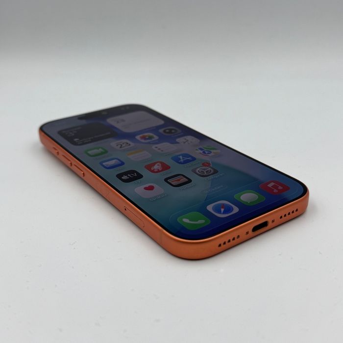 Amanet F28: Telefon Iphone 17 Pro 256GB cosmic orange