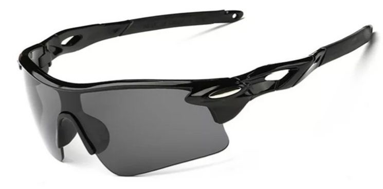 Очки солнцезащитные