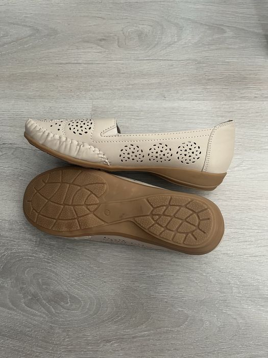 Обувь новая женская