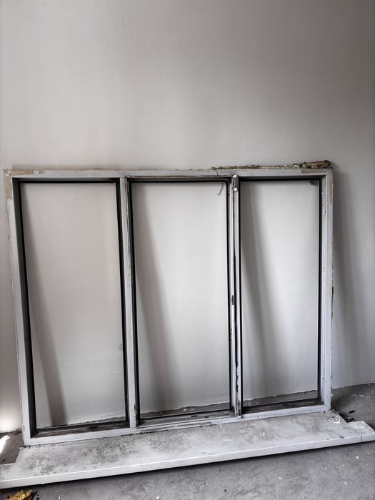 Продам пластиковое окно