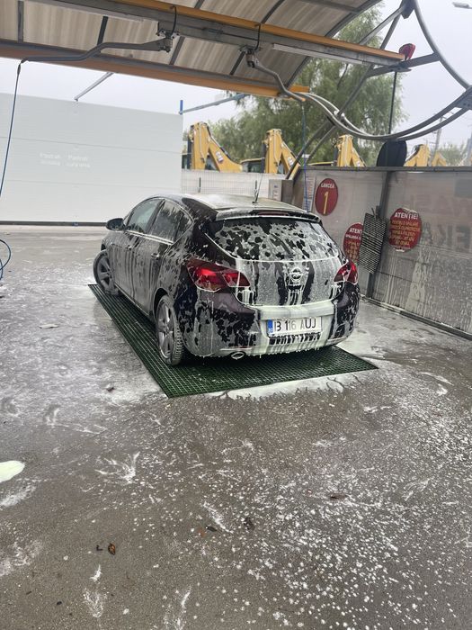 OPEL Astra 2012 — imagine 3