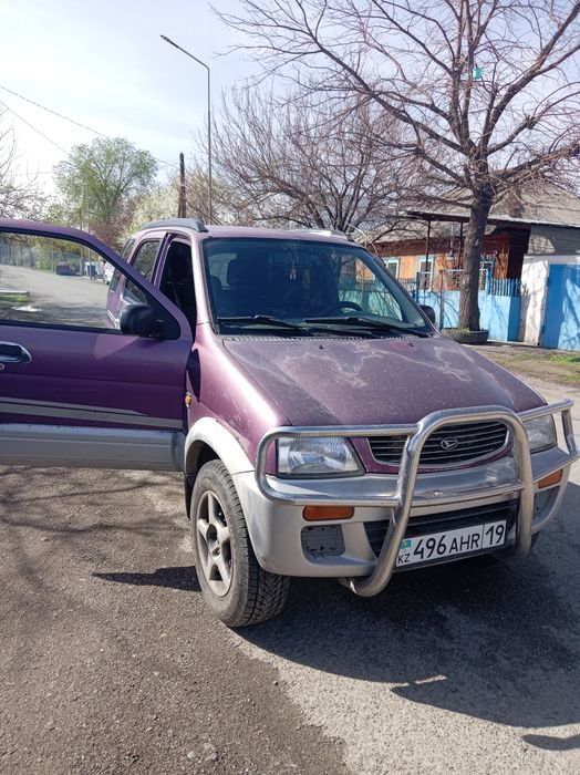 Срочно продам Дайхатсу териос 1998г