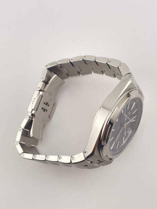 Часы Vacheron Constantin Overseas