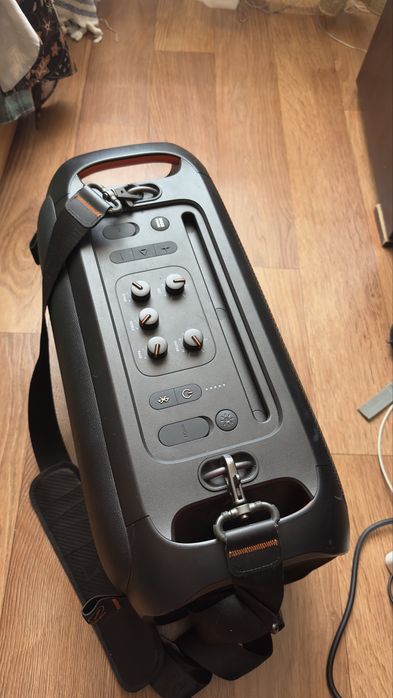 Колонка Jbl Party on the go