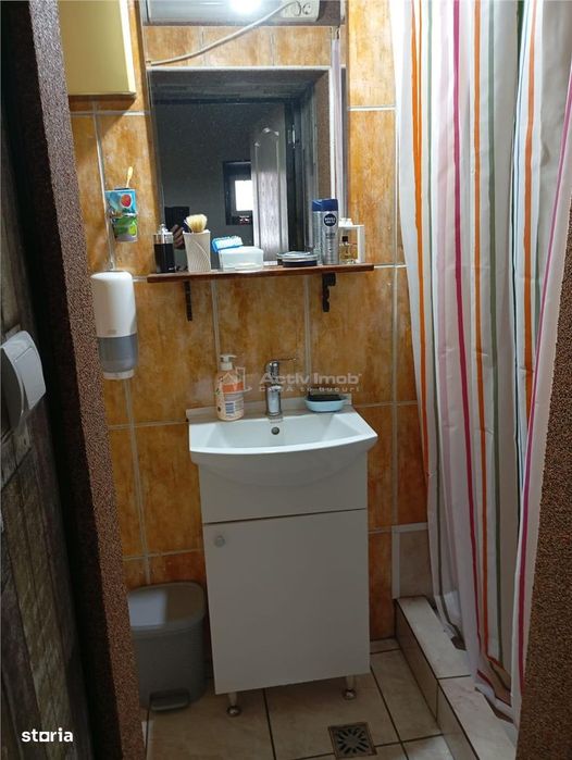 2 cam - zona Centrala