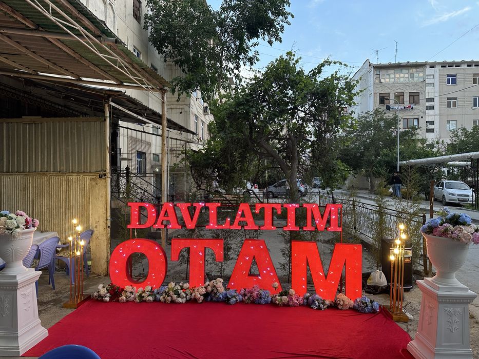 Zakas olamiz qizim onam akajonxolajonmarry me harflari bor zakasolaman