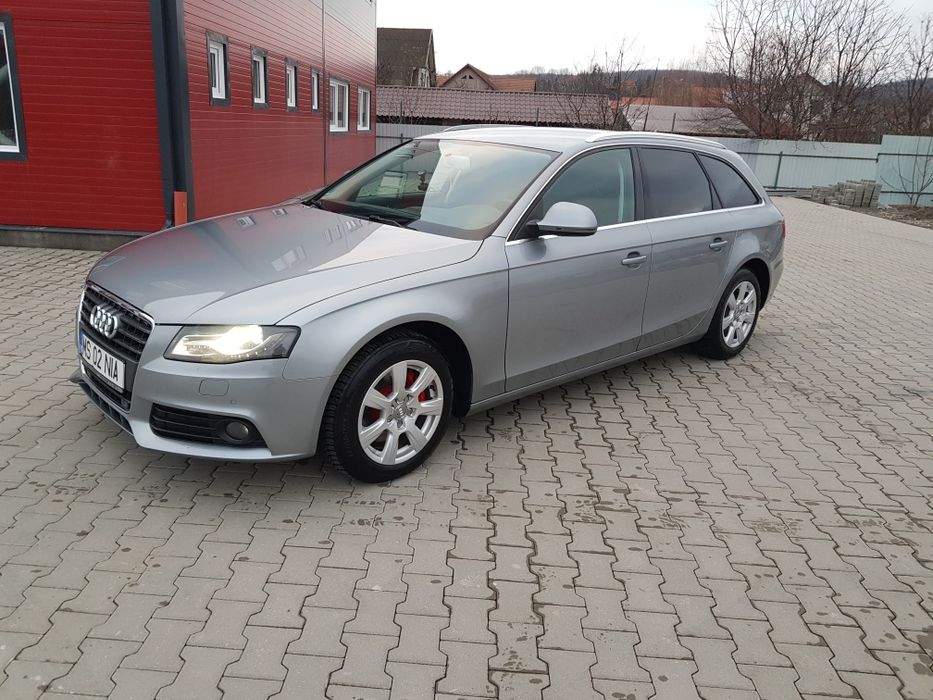 Vând Audi A4 B8 2009