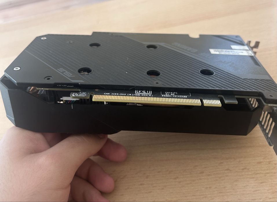 Placa video Geforce Gtx 1660 super (Defecta)