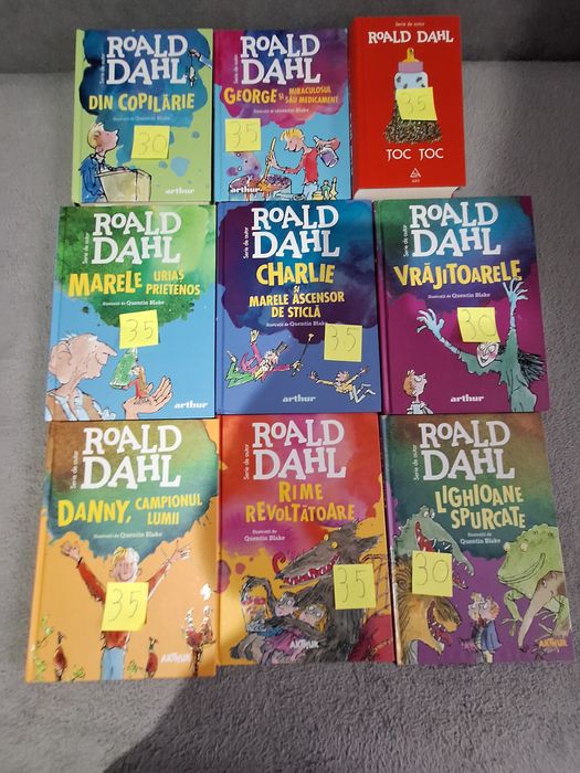 Vând cărți pentru copii