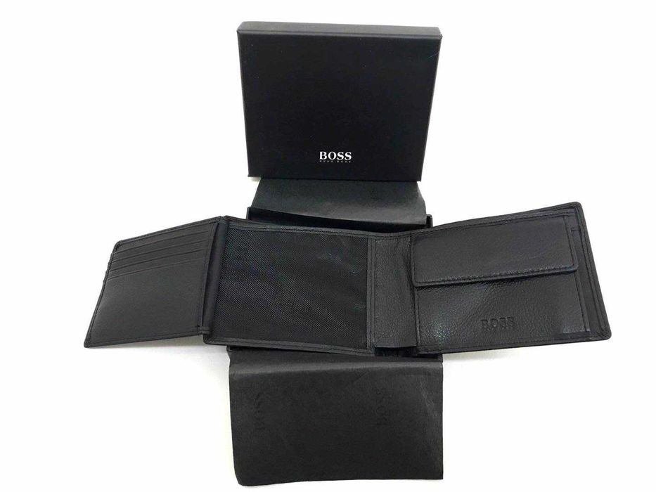 Мъжки портфейл Hugo Boss 002 !