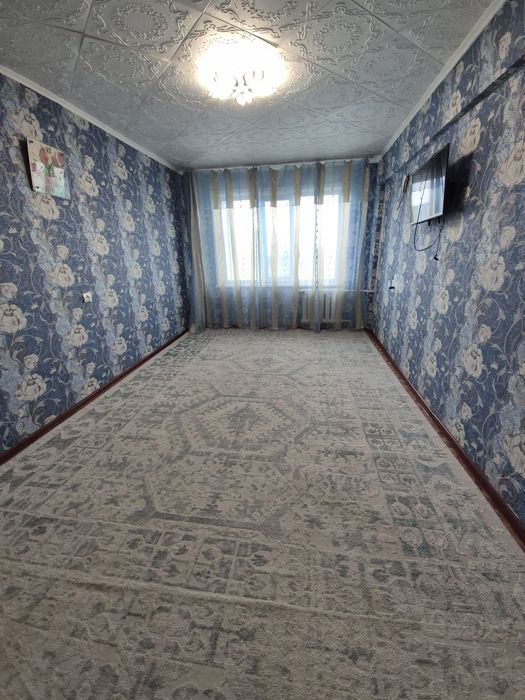 Үш бөлмелі үи сатылат