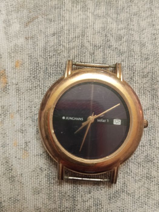 Часовник Junghans solar 1
