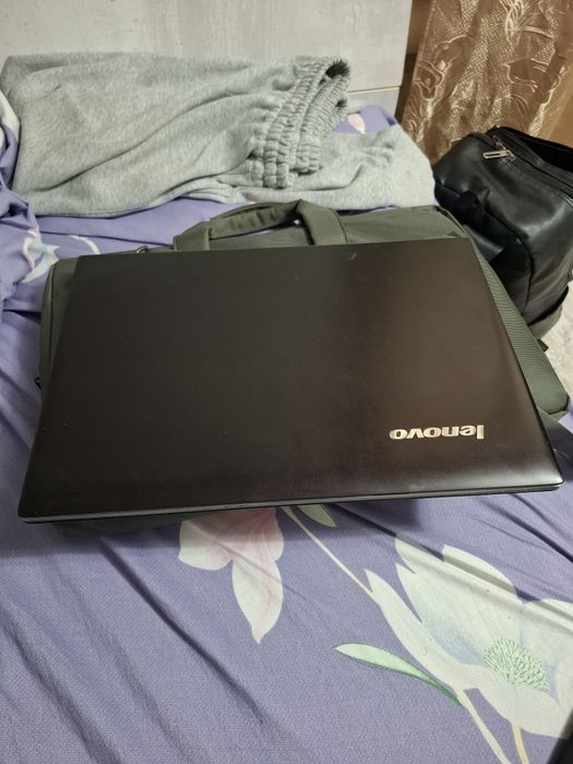 Продам Ноутбук Ленова