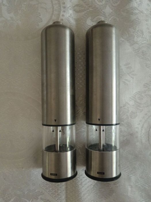 Молотилки ( мельницы) для соли и перца. Германия