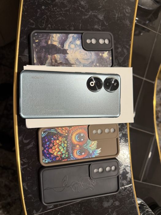 Honor 90 512 GB + протектори
