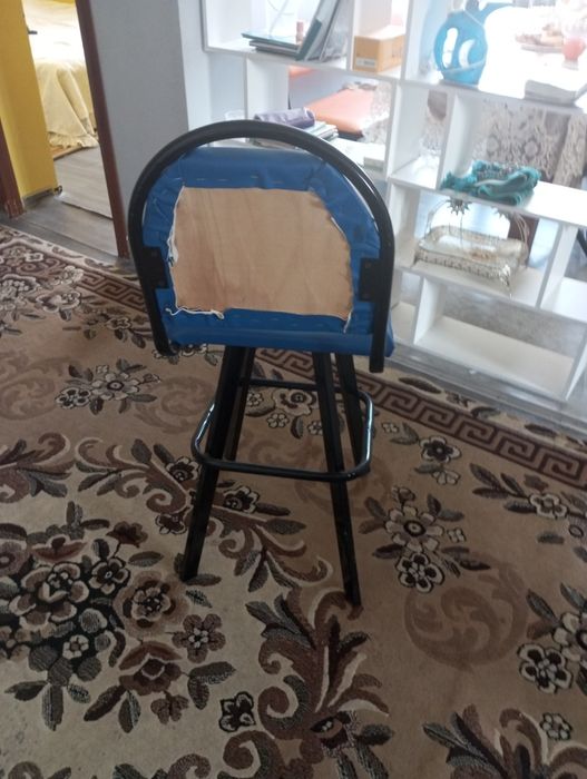 Барный стул- Асханалық аспалы орындық