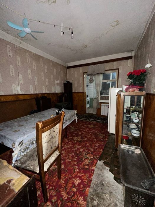 Сергелинский р-н Куйлюк массив 5 4/4/5 франция 92м2 балкон 2х6