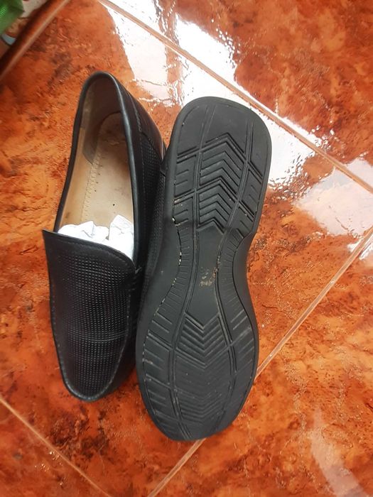 Pantofi din piele nr 43
