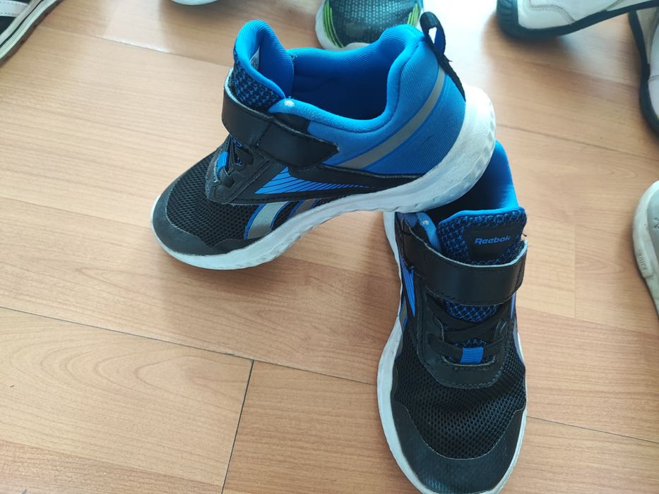 Детски маратонки и боти различни размери