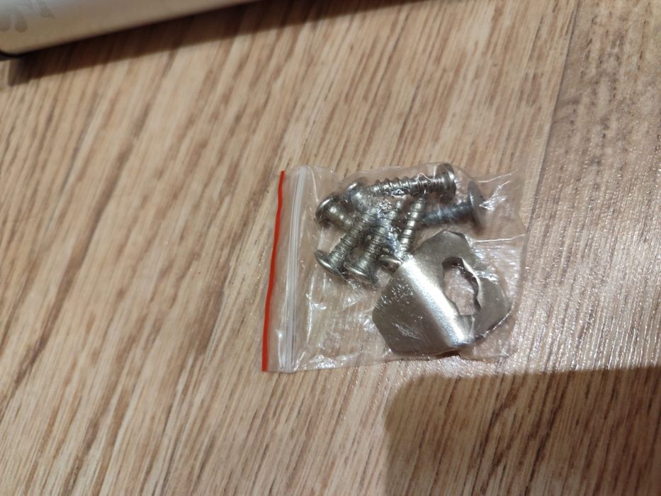 Продается доводчик дверной