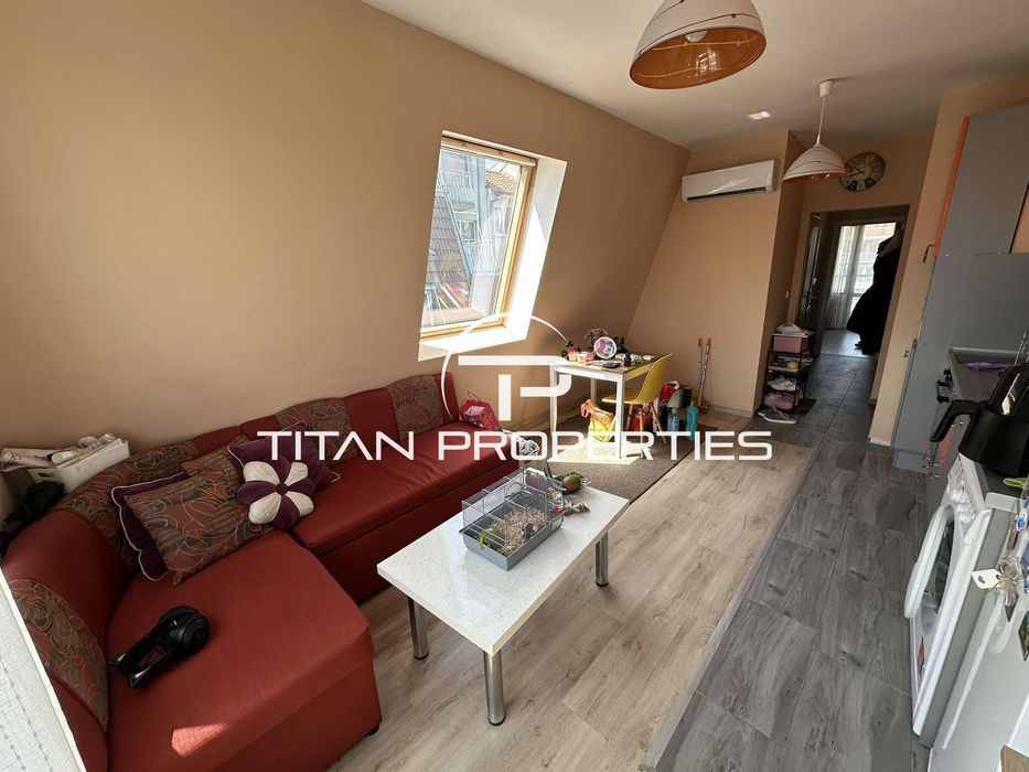 Дава се под наем Двустаен апартамент в Варна, Център - 52 кв.м за 511 € - Снимка #3