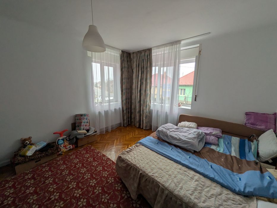 Casa 140 mp 25 arii teren