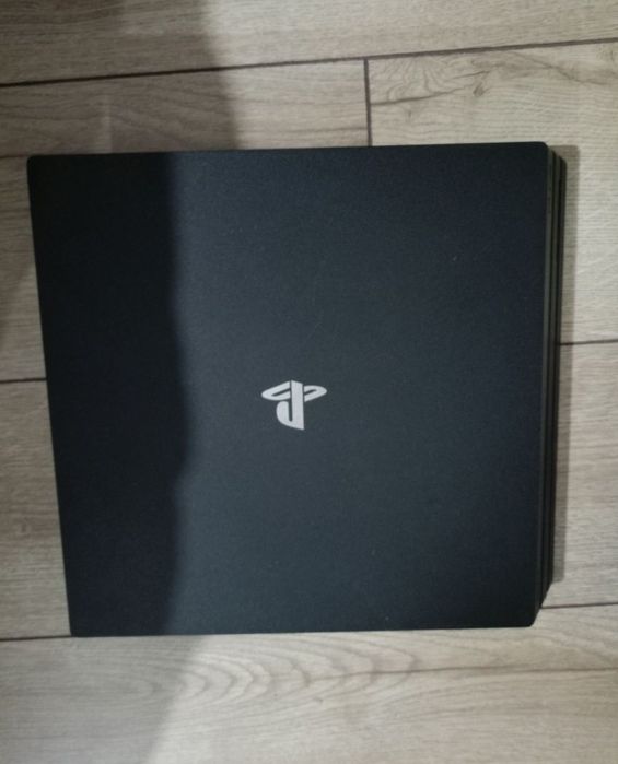 Игровой Ноутбук "OMEN"+PS 4 PRO 1GB