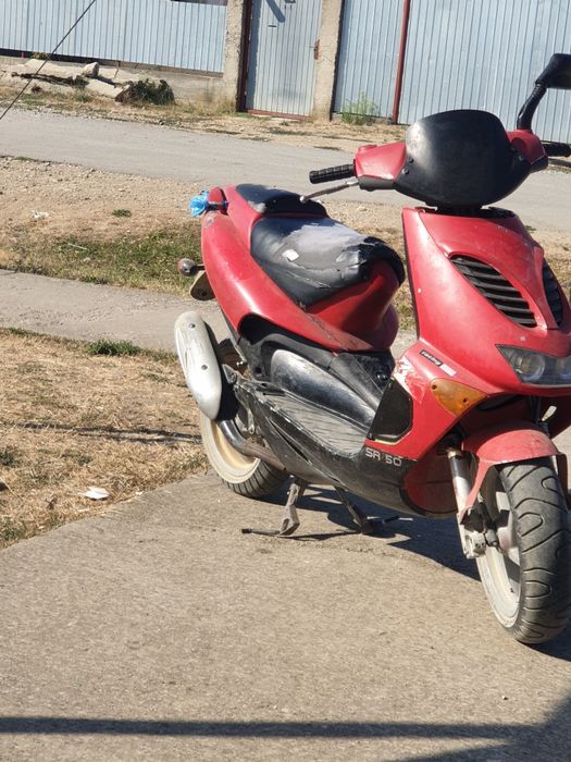 Vand scuter aprilia sr 50 2 t
