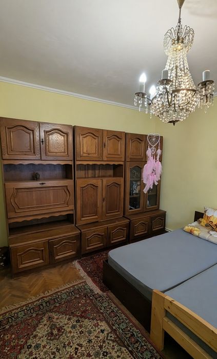 Inchiriez camera la casa, zona Copou, pentru doua fete