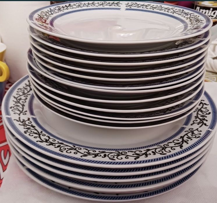 Set farfurii portelan