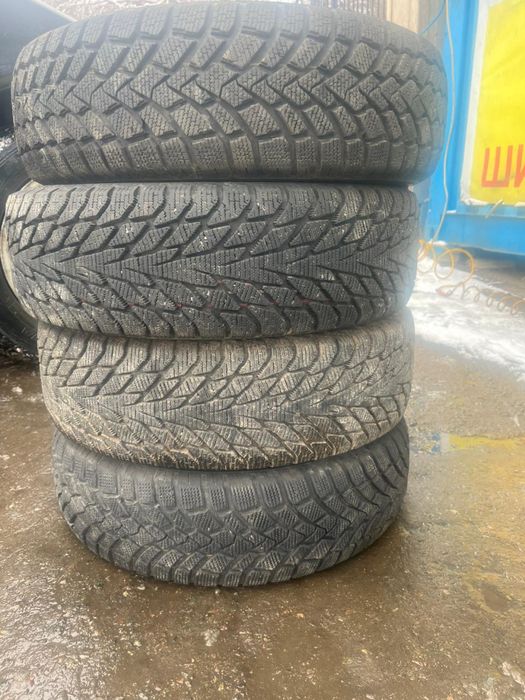 Комплект зимний  шины