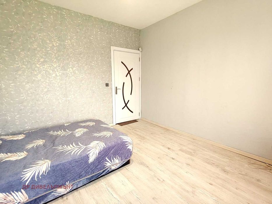 Продава се Двустаен апартамент в Варна, Владислав Варненчик - 72 кв.м за 1020 €/кв.м - Снимка #8
