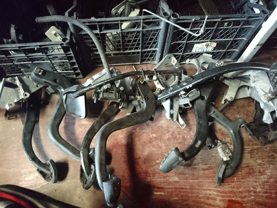 БМВ Педали педал за газ съединител спирачка за БМВ bmw e46 ф10 ф30 **