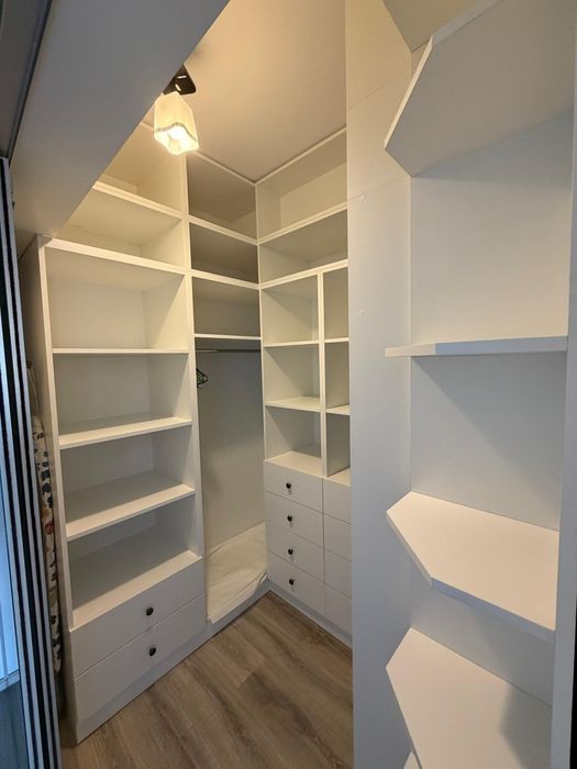 Inchiriez apartament