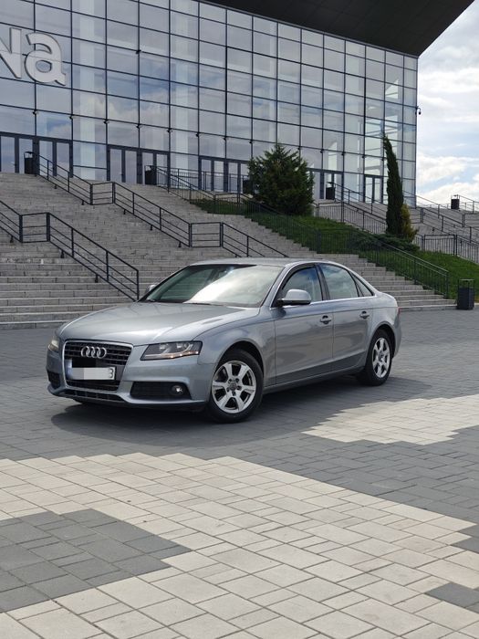 Audi A4 B8 - 2.0 TDI, 120cp, 2009