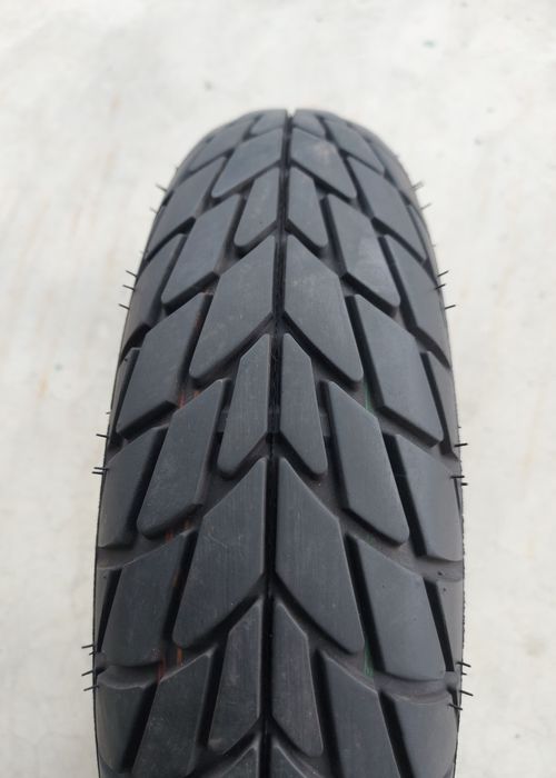 O bucată 120/70 R12 vară - una Michelin Mitas Pirelli