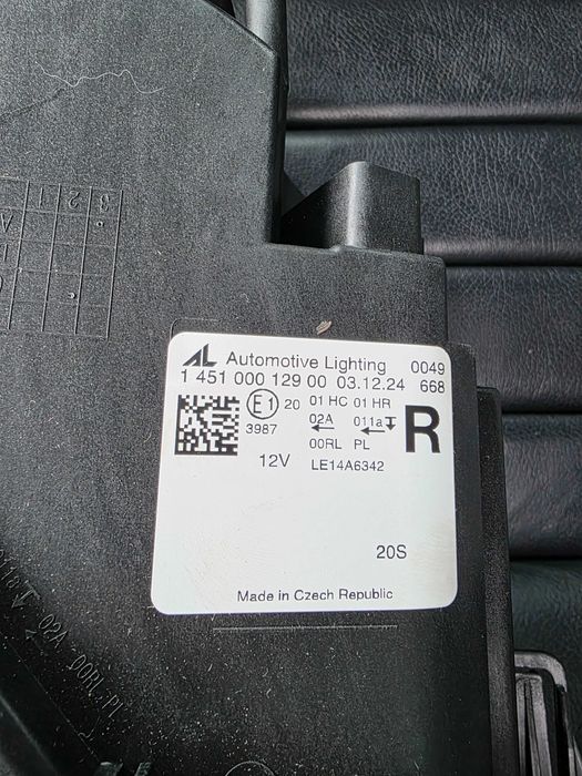 Far full led Volkswagen Touran 2016