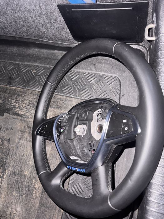 Volan dacia logan/sandero