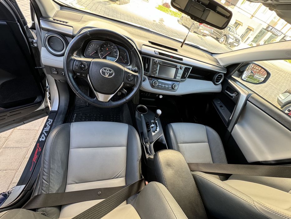 Toyota Rav 4 Limited