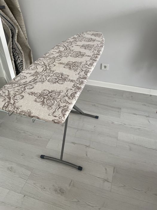 Гладильная доска 5000 тг