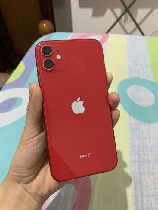 Продам Iphone 11