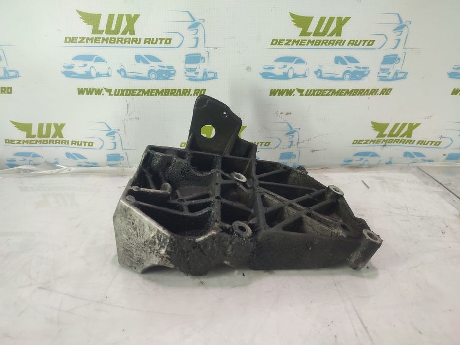 Suport motor 038280885c Volkswagen Passat B5.5 (facelift) (2000 - 2005)