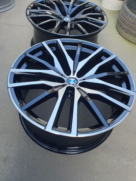 o janta Bmw X5,X6 originala  pe 22, Neagra sau dyamond cut