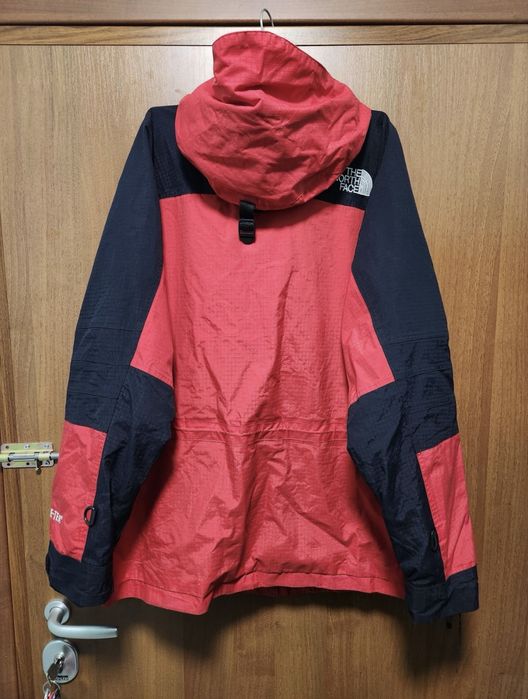 яке The North Face Gore-Tex. Размер XL