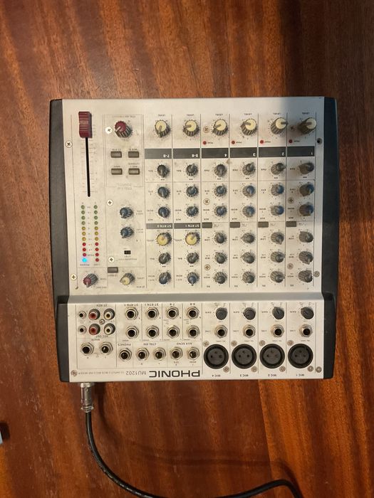 Миксер Phonic MU 1202 - 12 канала (с оригинално захранване)