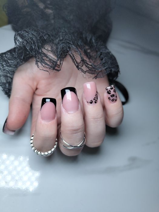 Ищу моделей на наращивание ногтей.