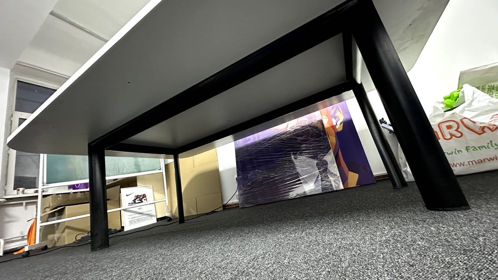 Стол офисный белый