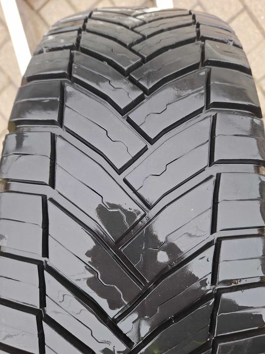 Cauciucuri Michelin M+S All Season 215/65 R16C