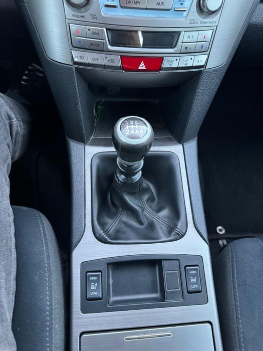 Subaru Legacy Outback 2011 , 2.0D