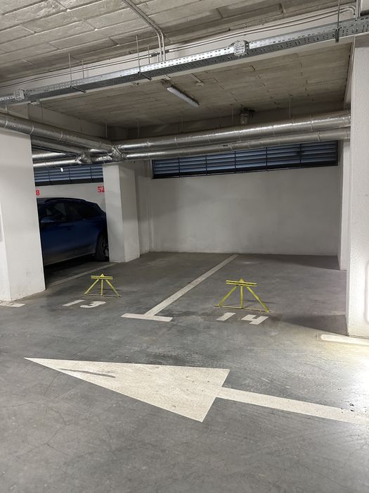 Inchiriez loc de parcare suteran